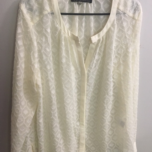 Rose and Olive Top - Picture 2 of 4